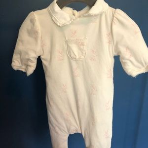 Gap footed onesie - NB - little bunny detailing